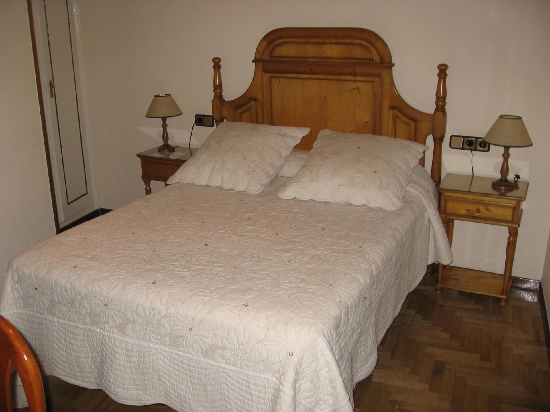 Hostal Maria Cristina Мадрид Екстер'єр фото