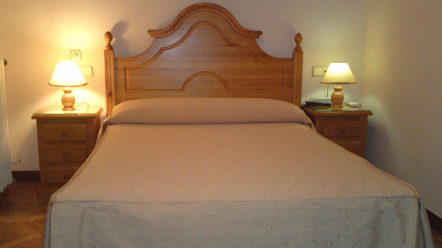 Hostal Maria Cristina Мадрид Екстер'єр фото